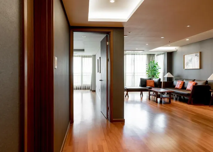 Hotel Oriens & Residences Myeongdong