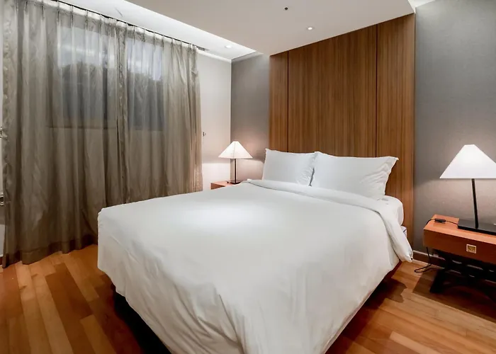 Oriens & Residences Myeongdong 3*