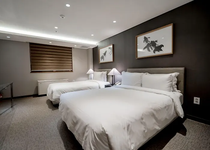 Oriens & Residences Myeongdong Hotel