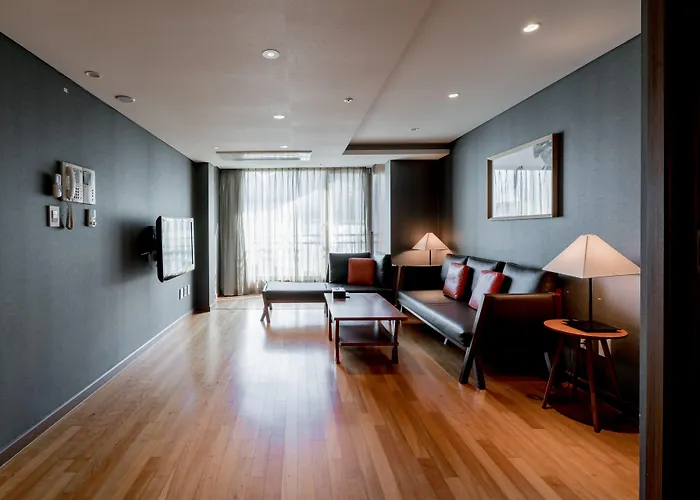 Hotel Oriens & Residences Myeongdong 3*